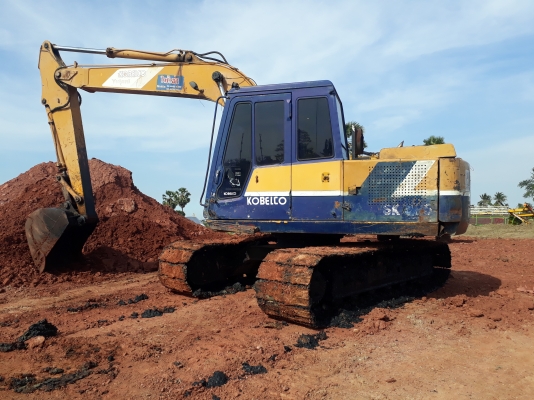 ขายSK120มาคทูรถเก่านอกสีเดิมเอกสารอินวอยพร้อมใช้