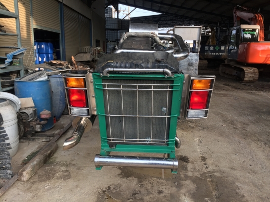 เครื่องอีซุซุ 4HG 145 แรง  ท่อสแตนเลส ยาว 12 เมตร หนา 3 มม   ตูดคิ้วเจริญ หน้าท่อ 10 นิ้ว  ท่อขับได้ มือ1พร้อมใช้งาน น้ำแรงดี