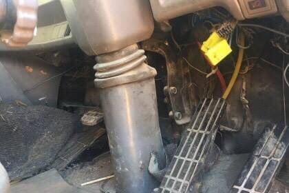 ขาย 895,000 บาท HINO PROFIA 12 ล้อ 2 เพลา เครื่อง P11C-320 แรง หัวบาง ยางดี คัสชีสวย เอกสารเล่มทะเบียน  รถอยู่  นครพนม  090-772-3710 090-772-3708