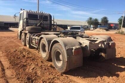 ขาย 895,000 บาท HINO PROFIA 12 ล้อ 2 เพลา เครื่อง P11C-320 แรง หัวบาง ยางดี คัสชีสวย เอกสารเล่มทะเบียน  รถอยู่  นครพนม  090-772-3710 090-772-3708