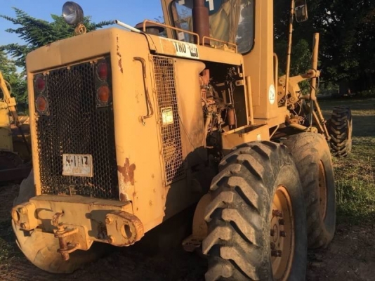 ขาย 2,150,000 บาท CATTERPILAR 140G5MD ชีเรียล 1766 เครื่องดี  สภาพพร้อมใช้ เอกสารเล่มทะเบียน  รถอยู่  ลำปาง โทร 090-772-3710 090-772-3708