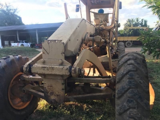 ขาย 2,150,000 บาท CATTERPILAR 140G5MD ชีเรียล 1766 เครื่องดี  สภาพพร้อมใช้ เอกสารเล่มทะเบียน  รถอยู่  ลำปาง โทร 090-772-3710 090-772-3708