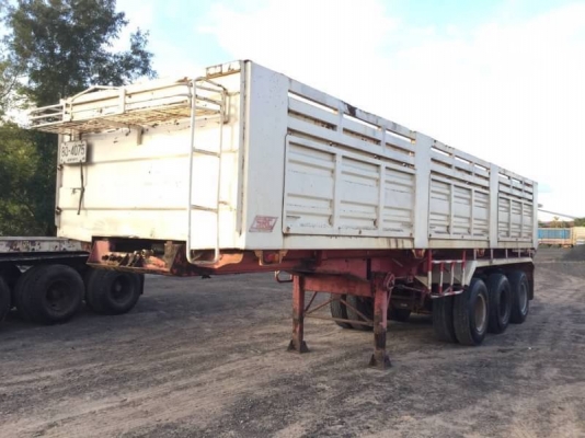 ขายเริ่ม 360,000฿.มี3หางยาว9.20มปี49/50 ขายเหมาก็ได้แยกกางก็ได้ ต่ออู่เสรีชัย หางอยู่ บุรีรัมย์ โทร 090-772-3710 090-772-3708