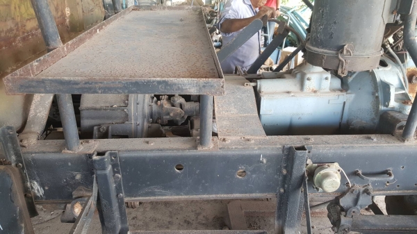 ขายตามสภาพ รถ 6 ล้อ หัวยาว 3 เพลา ไม่มีทะเบียน เครื่อง DA640 140 แรงม้า คัสซีสวย สโลว์กลาง เบรคลมดัน ราคาต่อรองได้ ขายตามสภาพ รถ 6 ล้อ หัวยาว 3 เพลา ไม่มีทะเบียน เครื่อง DA640 140 แรงม้า คัสซีสวย สโลว์กลาง เบรคลมดัน ราคาต่อรองได้