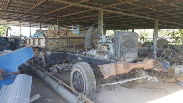 ขายตามสภาพ รถ 6 ล้อ หัวยาว 3 เพลา ไม่มีทะเบียน เครื่อง DA640 140 แรงม้า คัสซีสวย สโลว์กลาง เบรคลมดัน ราคาต่อรองได้ ขายตามสภาพ รถ 6 ล้อ หัวยาว 3 เพลา ไม่มีทะเบียน เครื่อง DA640 140 แรงม้า คัสซีสวย สโลว์กลาง เบรคลมดัน ราคาต่อรองได้