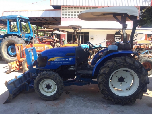 ขายถูก นิวฮอลแลนด์ 48 แรงม้า 1500 ชม พร้อมใบดันดิน