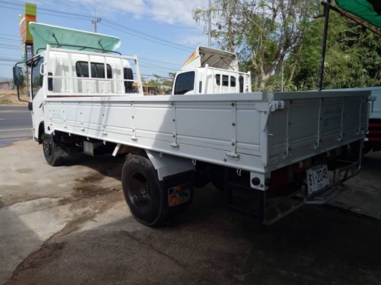 ISUZU 130