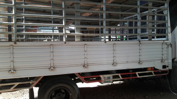 ขายรถบรรทุก Hino Fb4j กระบะโครงเหล็ก ราคาถูก ขายรถบรรทุก Hino Fb4j กระบะโครงเหล็ก ราคาถูก