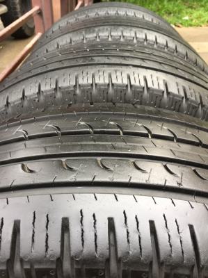 ยาง Goodyear 265 65 17 สิ้นปี14 ดอกเต็ม ใช้ยาว ราคาไม่แพง