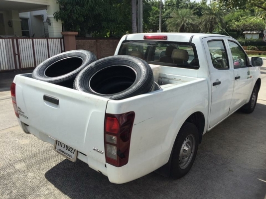 ยาง Bridgestone 265 65 17 ปลายปี14 ดอกเต็ม ใช้ยาว ราคาไม่แพง ยาง Bridgestone 265 65 17 ปลายปี14 ดอกเต็ม ใช้ยาว ราคาไม่แพง