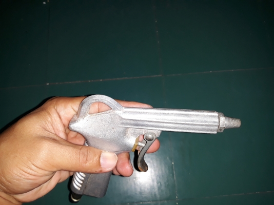 ขายปืนลมงานเก่าอลูมิเนียมหนาหนัก มาจากยุโรป