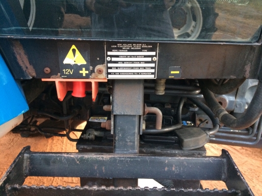 รถไถ NEW HOLLAND TS90 นำเข้า สภาพสวย ดาวน์ต่ำ