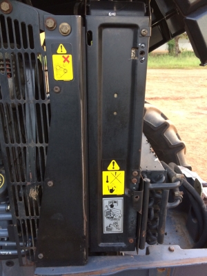 รถไถ NEW HOLLAND TS90 นำเข้า สภาพสวย ดาวน์ต่ำ