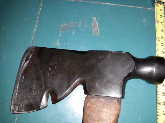 ขายขวานหัวค้อน PLUB MADE IN USA.เก่าเหล็กมันเงามือสองสวยงาม