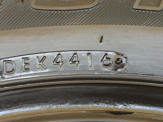 ยาง Bridgestone 245 70 16 ปลายปี16 ดอกเต็ม เนื้อนิ่มๆ ใช้ยาว ราคาไม่แพง