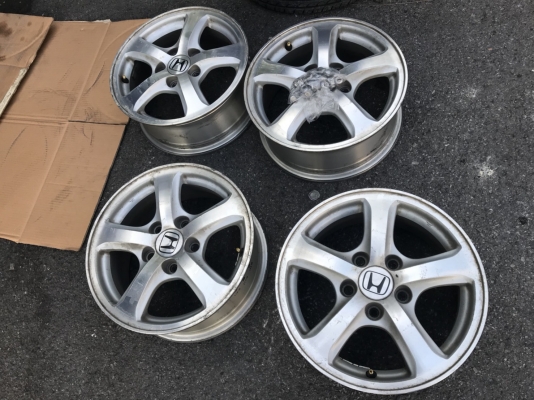 ขายแม็กเดิม แท้ติดรถ FD ขอบ15 5รู