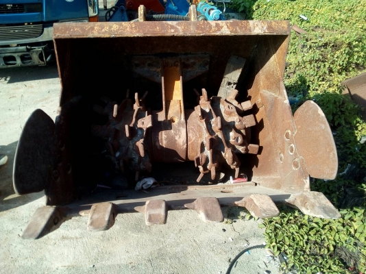 ขาย บุ้งกี๋ติดหัวกัด