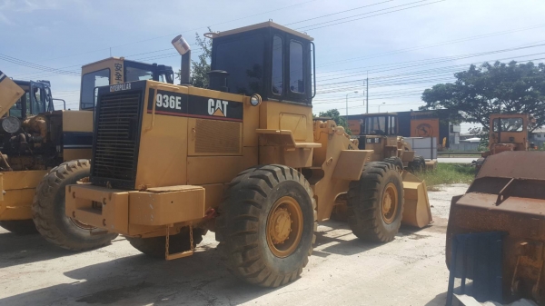 รถตักล้อยาง CAT 936E เก่านอก ญ๊๋ปุ่น เอกสารอินวอย