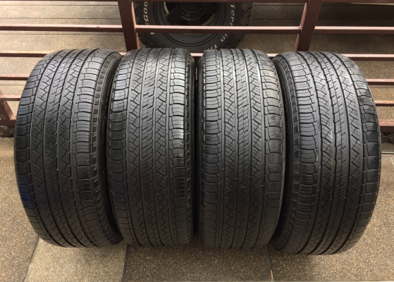 ยาง Michelin 265 60 18 ปลายปี15 ดอกเต็ม ใช้ยาว ราคาไม่แพง