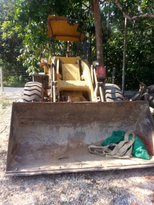 รถตัก CAT 930. สนใจติดต่อ 081 - 6079515 รถตัก CAT 930. สนใจติดต่อ 081 - 6079515