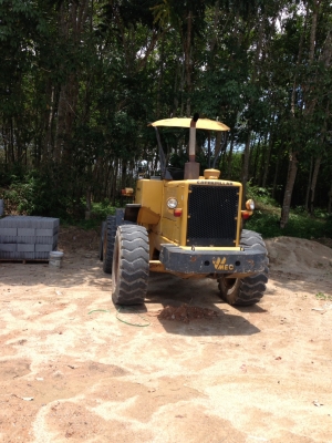 รถตัก CAT 930. สนใจติดต่อ 081 - 6079515