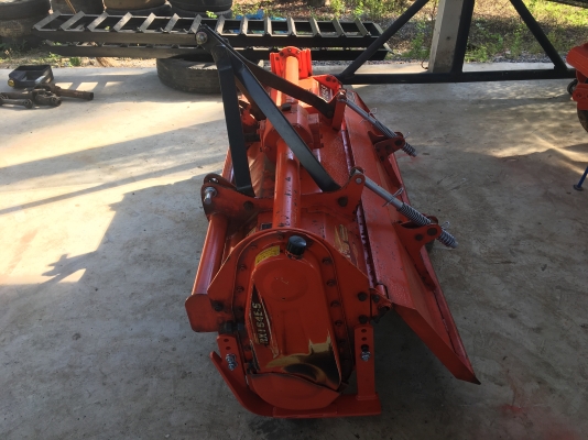 ขายโรตารี่ตราช้าง 1.6 เมตร สภาพสวย RX164E-S เเขนกลางพิเศษเเละยอย ครบ ใบเต็มๆ