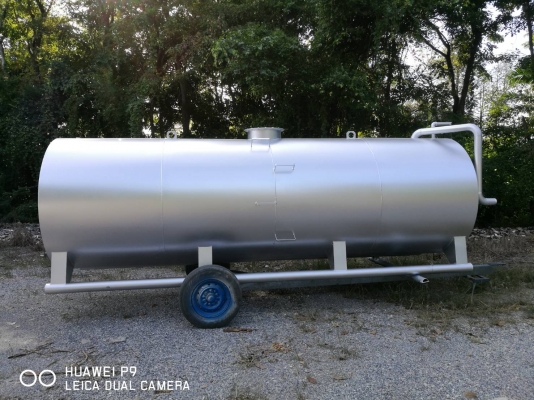 ขายถังน้ำมัน10000ลิตรเหล็กหนา 3 มม.