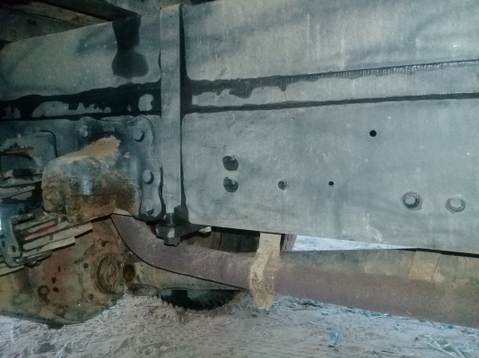 รถบรรทุกหกล้อ ISUZU FB4JGK 140 แรงม้า