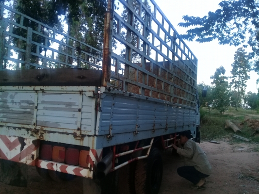 รถบรรทุกหกล้อ ISUZU FB4JGK 140 แรงม้า