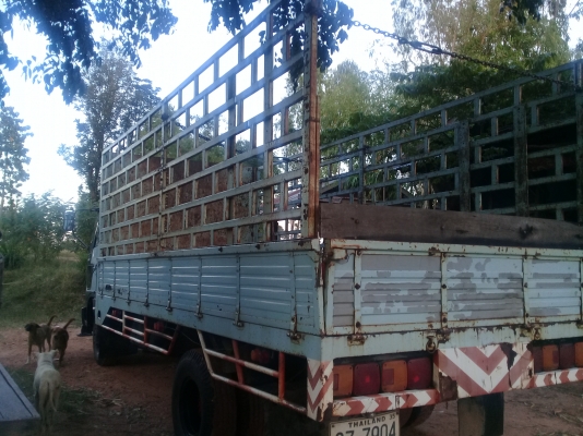 รถบรรทุกหกล้อ ISUZU FB4JGK 140 แรงม้า