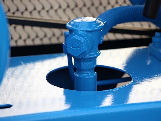 ขายปั๊มลมขนาด300ลิตร10บาร์ 4cแรง3หัว สินค้ายังอยู่ในรัง