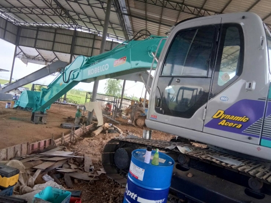ขออนุ ญาติขายรถ  SK200 KOBELCO  YN07ไฟฟ้าครบพร้อมใช้งานแก้รั่วไหลทั้งคันคว้านรูสลักใหม่ทั้งคันเปรียนบู๊ดสลักใหม่ทั้งคันทำสีใหม่ช่วงล่างเต็มเอวไม่หลวมตัวเดินดีเครื่องปั้มดีทุกระบบพร้อมใช้งานราคา1350000สนใจติดต่อ 0853224877-0988930465