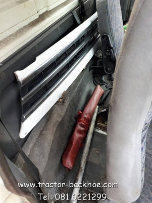 ขาย หัวเก๋ง ISUZU NPR เก่าญี่ปุ่น มีกระจังหน้า สายเกียร์ กันชน กุญแจ ไม่มีกระจกมองข้างมา เก่าญี่ปุ่นแท้ สภาพสวย