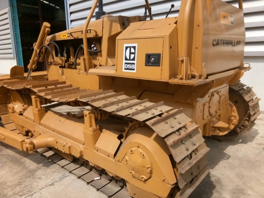 ขออนุ ญาติขายรถ  D5Bตีนไก่บิ๊วใหม่ทุกระบบพร้อมใช้งานราคา980000   สนใจติดต่อ 0853224877-0988930465