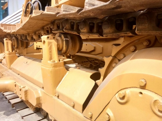 ขออนุ ญาติขายรถ  D5Bตีนไก่บิ๊วใหม่ทุกระบบพร้อมใช้งานราคา980000   สนใจติดต่อ 0853224877-0988930465