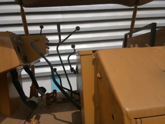 ขออนุ ญาติขายรถ  D5Bตีนไก่บิ๊วใหม่ทุกระบบพร้อมใช้งานราคา980000   สนใจติดต่อ 0853224877-0988930465