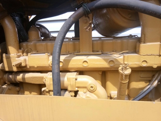 ขออนุ ญาติขายรถ  D5Bตีนไก่บิ๊วใหม่ทุกระบบพร้อมใช้งานราคา980000   สนใจติดต่อ 0853224877-0988930465