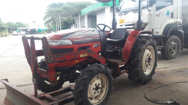 ขายรถไถ Yanmar EF453 TLX สภาพสวยๆๆพร้อมใช้ครับ มีเล่มพร้อมโอน มีอุปกรณ์หน้าและหลังครับ