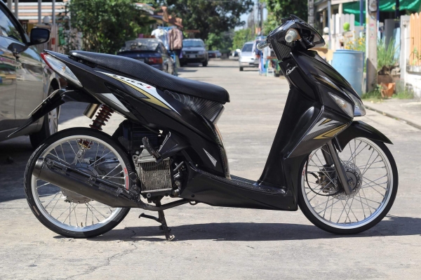 Honda click 110 ปี49 พร้อมใช้งาน Honda click 110 ปี49 พร้อมใช้งาน