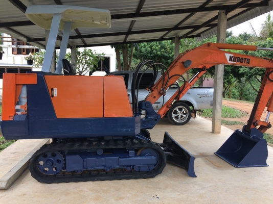แบคโฮ KUBOTA KH026