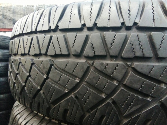 ขายยาง265/70R16 มิชลิน ปี11 ดอกยางหนาเต็มสวยไม่มีปะ จำนวน 1 ชุด ขายยาง265/70R16 มิชลิน ปี11 ดอกยางหนาเต็มสวยไม่มีปะ จำนวน 1 ชุด