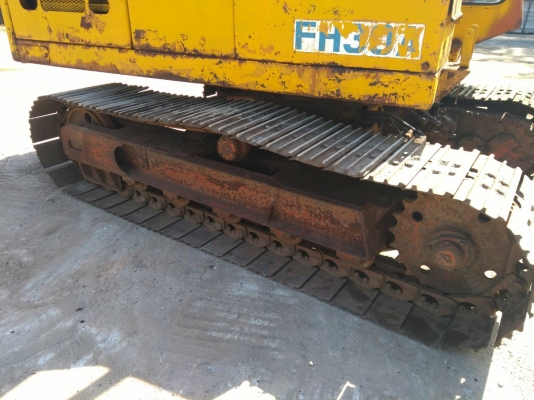 ส่งลูกค้าที่เชียงรายแล้ว รถแบคโฮ PC60 รถเก่านอกนำเข้า ยังไม่เคยใช้งานในไทย เครื่องดี ปั๊มดี ตัวเดินคายาบา (KYB) เทียบเท่า KOMATSU 60 รุ่น 1 โซ่หนา เอวแน่น มีเอกสารใบอินวอยซ์ มี VDO การทำงานให้ชม