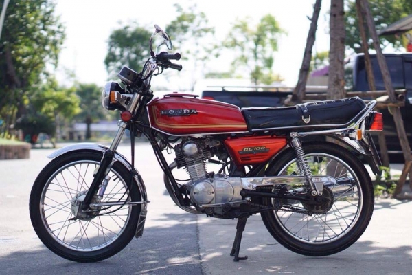 ร้าน วุฒิ นนบุรี Honda gl 100