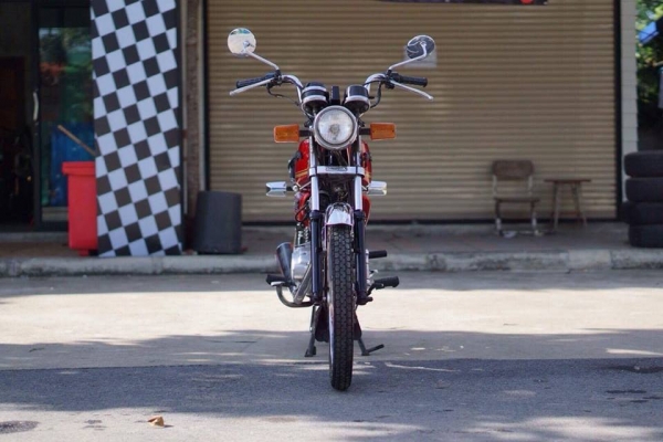 ร้าน วุฒิ นนบุรี Honda gl 100