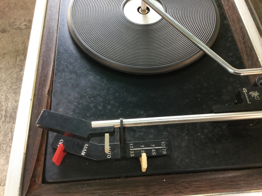 ขายเครื่ิองเล่นแผ่นเสียง garrard ของอังกฤษ ขายเครื่ิองเล่นแผ่นเสียง garrard ของอังกฤษ