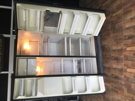 ตู้เย็น VIP จีอี 2ประตู นำเข้าจากเมืองนอก สภาพดี