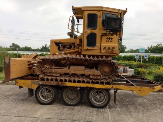 ขายรถแทรคเตอร์ D20P รุ่น 5 ติดแอร์หมดเกือบ 40,000 บาท เปลี่ยนใบมีดเป็น D3 เสริมตีนทั้งหมด 2 เส้น ใส่แคเรียเพิ่มให้อีก 2 ลูก เสริมใบให้อีกข้างละ 2 ใบ รถจะยาวกว่ารถ D2 ธรรมดา ขับนิ่ม รถนอกแท้ๆ สวยตามรูป รถสภาพดี แข็งแรง รถนอกแท้ๆ ใช้ได้อีก 4 - 5 ปี โดย ขายรถแทรคเตอร์ D20P รุ่น 5 ติดแอร์หมดเกือบ 40,000 บาท เปลี่ยนใบมีดเป็น D3 เสริมตีนทั้งหมด 2 เส้น ใส่แคเรียเพิ่มให้อีก 2 ลูก เสริมใบให้อีกข้างละ 2 ใบ รถจะยาวกว่ารถ D2 ธรรมดา ขับนิ่ม รถนอกแท้ๆ สวยตามรูป รถสภาพดี แข็งแรง รถนอกแท้ๆ ใช้ได้อีก 4 - 5 ปี โดย