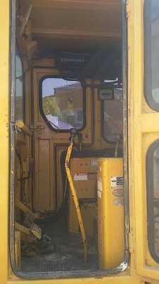 ขายรถแทรคเตอร์ D20P รุ่น 5 ติดแอร์หมดเกือบ 40,000 บาท เปลี่ยนใบมีดเป็น D3 เสริมตีนทั้งหมด 2 เส้น ใส่แคเรียเพิ่มให้อีก 2 ลูก เสริมใบให้อีกข้างละ 2 ใบ รถจะยาวกว่ารถ D2 ธรรมดา ขับนิ่ม รถนอกแท้ๆ สวยตามรูป รถสภาพดี แข็งแรง รถนอกแท้ๆ ใช้ได้อีก 4 - 5 ปี โดย ขายรถแทรคเตอร์ D20P รุ่น 5 ติดแอร์หมดเกือบ 40,000 บาท เปลี่ยนใบมีดเป็น D3 เสริมตีนทั้งหมด 2 เส้น ใส่แคเรียเพิ่มให้อีก 2 ลูก เสริมใบให้อีกข้างละ 2 ใบ รถจะยาวกว่ารถ D2 ธรรมดา ขับนิ่ม รถนอกแท้ๆ สวยตามรูป รถสภาพดี แข็งแรง รถนอกแท้ๆ ใช้ได้อีก 4 - 5 ปี โดย