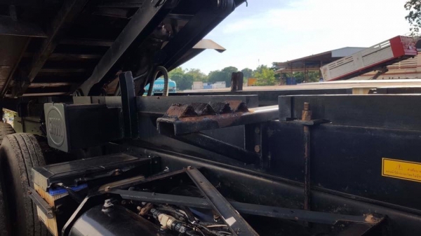 Hino FM8J เครื่อง 251 แรง สองเพลากระบะดัมพ์ ไมล์ 40,xxx ทะเบียนพร้อม