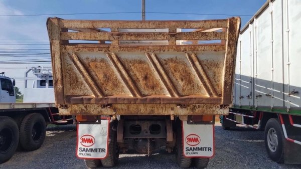 Hino FM8J เครื่อง 251 แรง สองเพลากระบะดัมพ์ ไมล์ 40,xxx ทะเบียนพร้อม